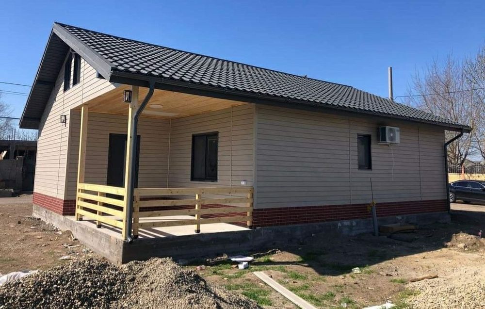 Construim case pe structura metalică învelite cu panouri sandwich