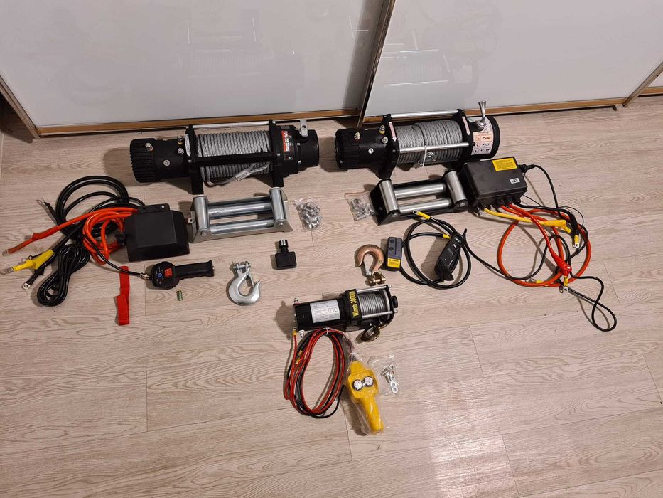 Troliu auto cu telecomanda 12V, 5 cp, 4.3T cablu otel 9x24m