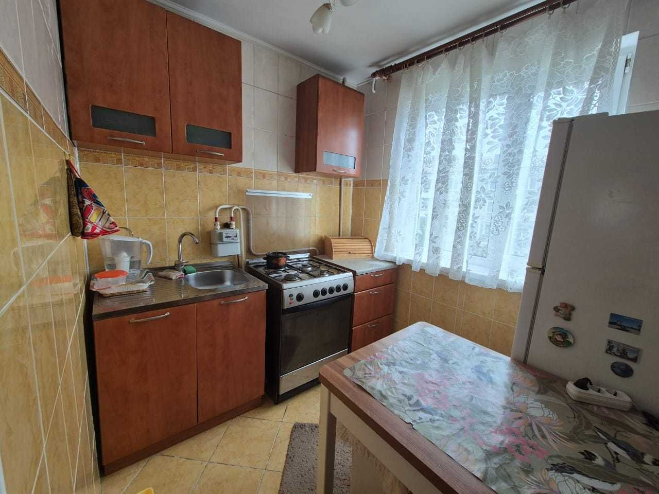 Продам 3 комнатную квартиру в центре