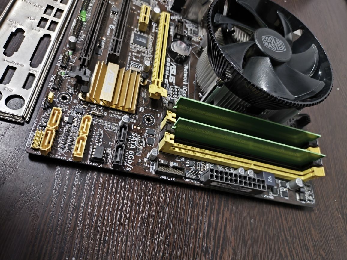 Asus B85+i7 4770+16Gb