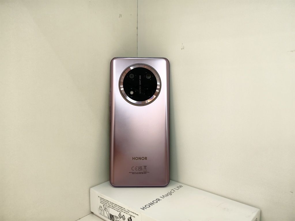 Хб! Honor Magic 7 Lite 8 / 256 ToP