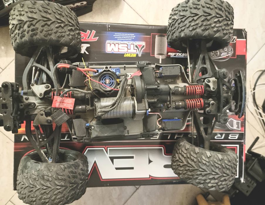 Traxxas ERevo Brushless edition RC Monster Truck