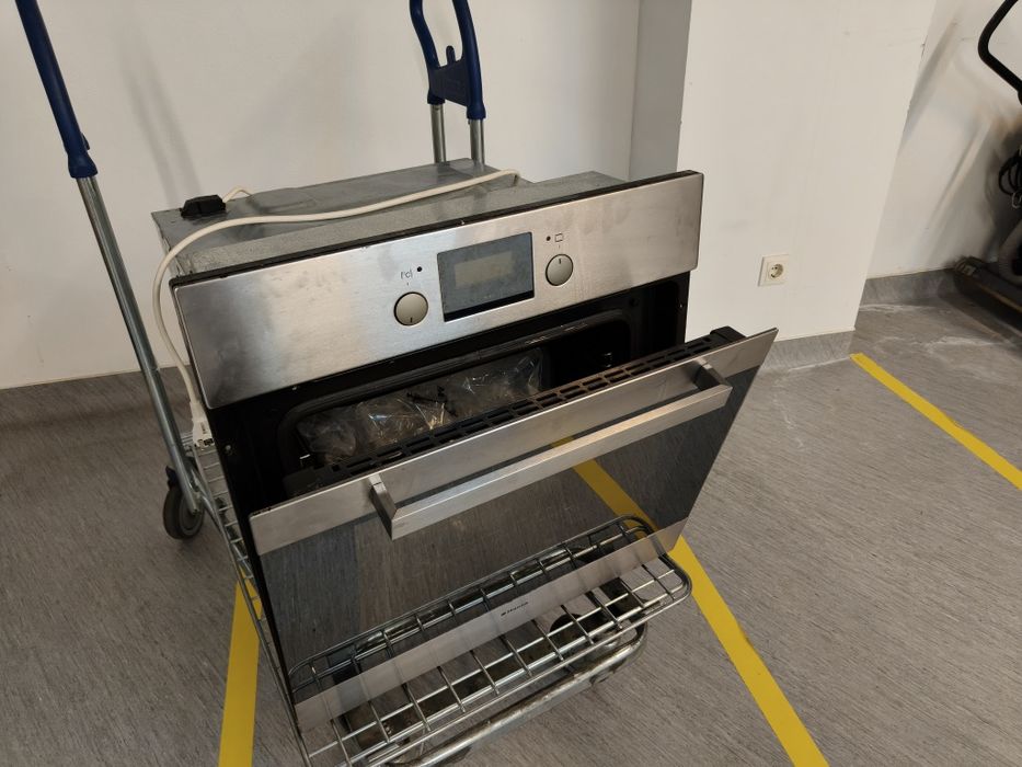 Cuptor incorporabil HANSA