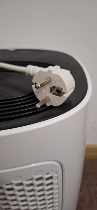 Dezumidificator Star-Light DHD-1218W, 12L/24h, 100m³/ora Alb