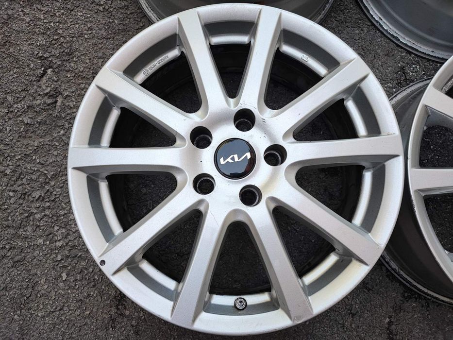 Киа/Kia - 17 цола 5х114,3 - 4 бр.лети джанти