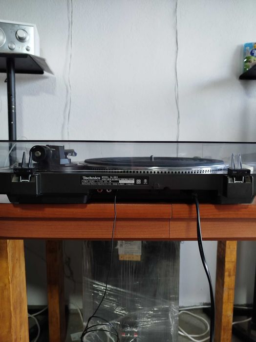 Pick-up Technics model: SL-QD3. Made in Japan. Fara ac!!!