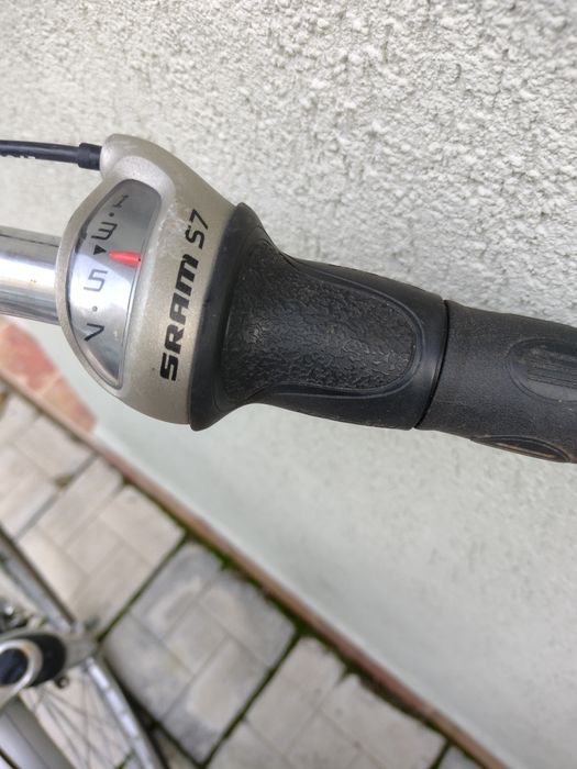 Bicicleta AL roți 28"