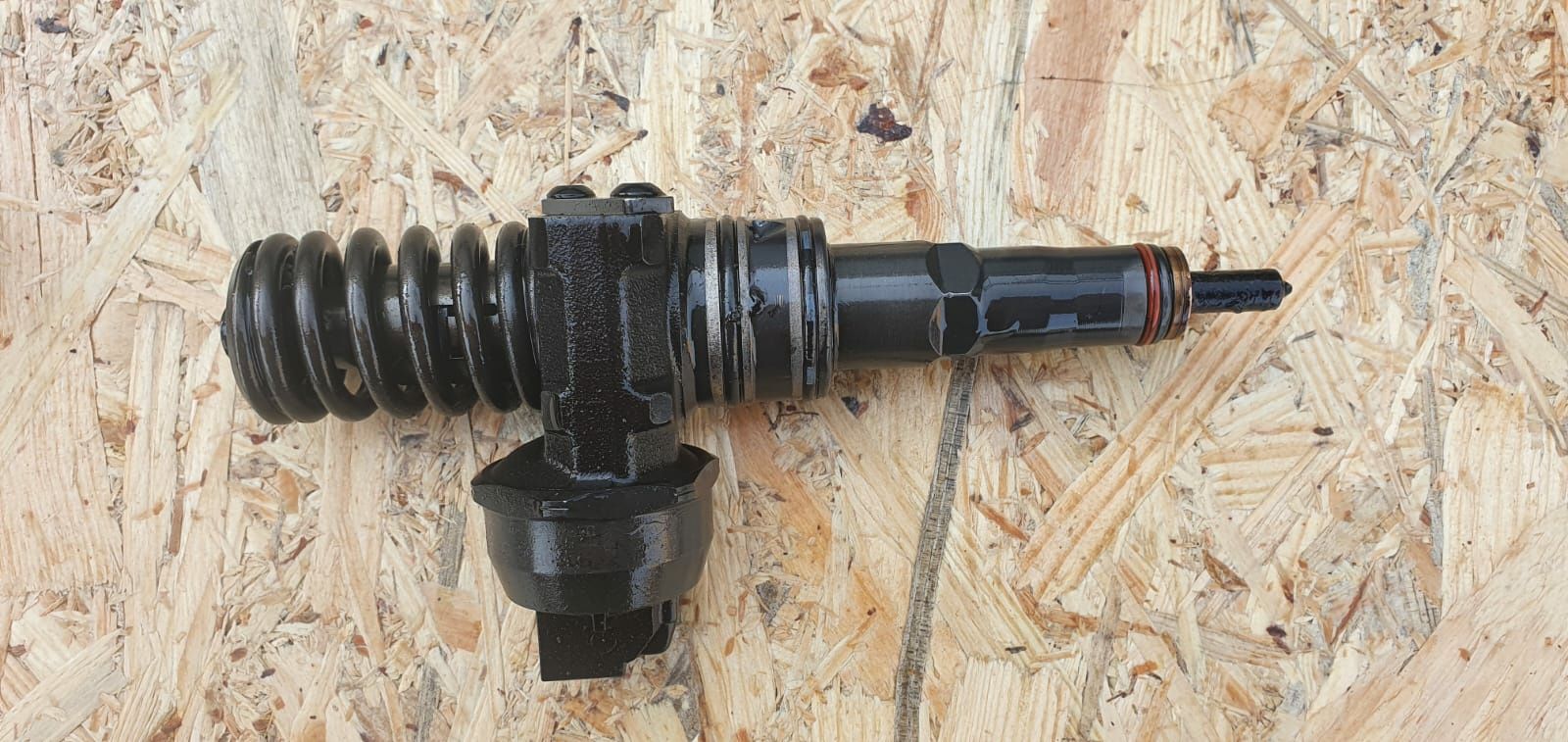 Injector Touareg/Multivan/Transporter 02-10, Cod 07Z 130 073 F ( CE )