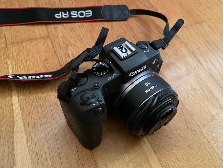 Canon EOS RP + RF 50mm f/1.8
