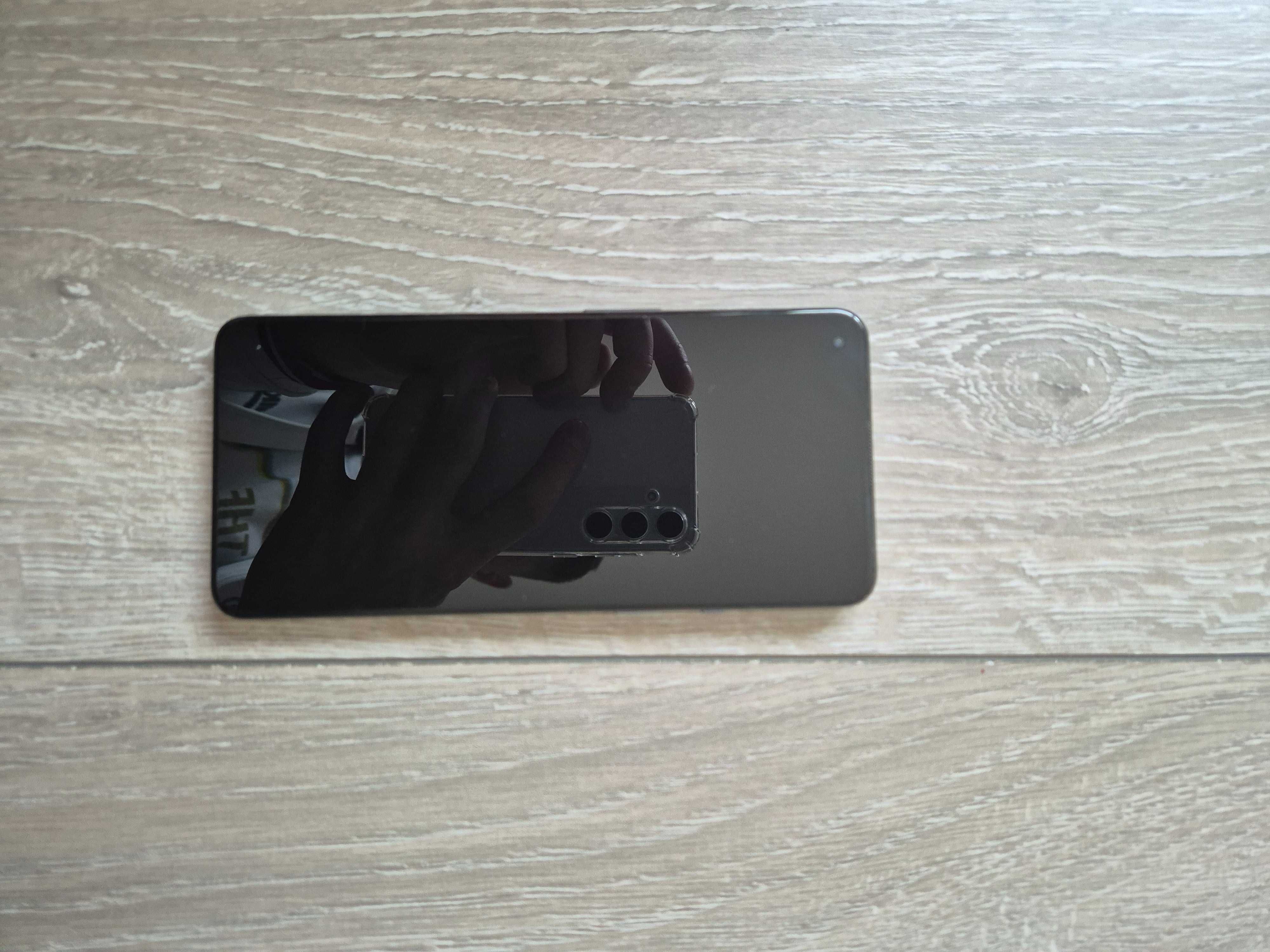 Oneplus 9 5G, ca si nou!