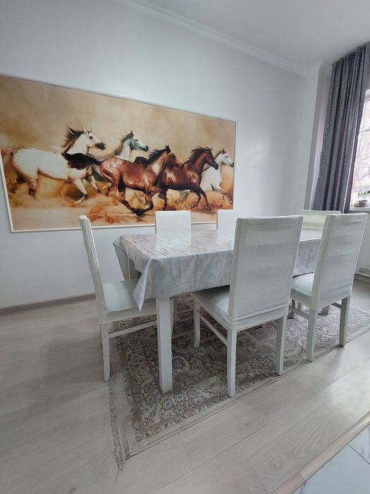 Стол стулья кухонный