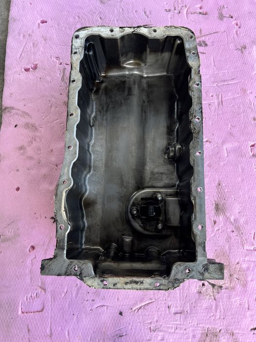 Baie ulei pt vw passat b6 cod motor bxe