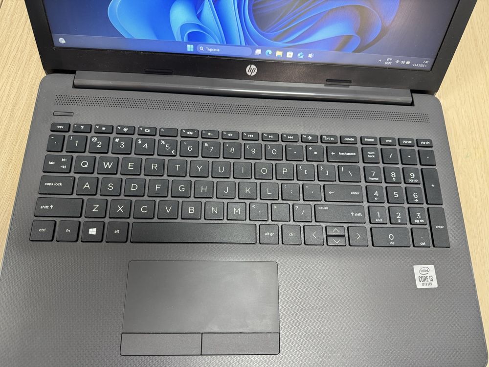 Лаптоп HP NoteBook 250 G7 – i3 10gen / 8GB / 256GB NVMe / Win 11 Pro