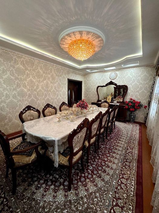 Olmazor tumani profesrskiy maxalla 2*3 sotix hovli