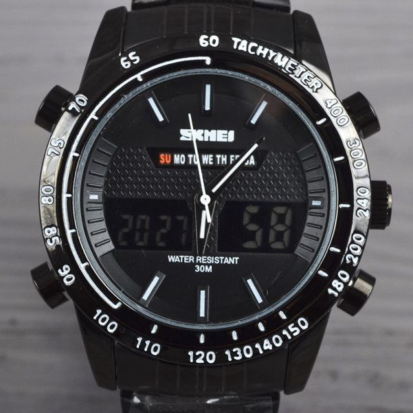 Наручные часы  Skmei чёрного цвета