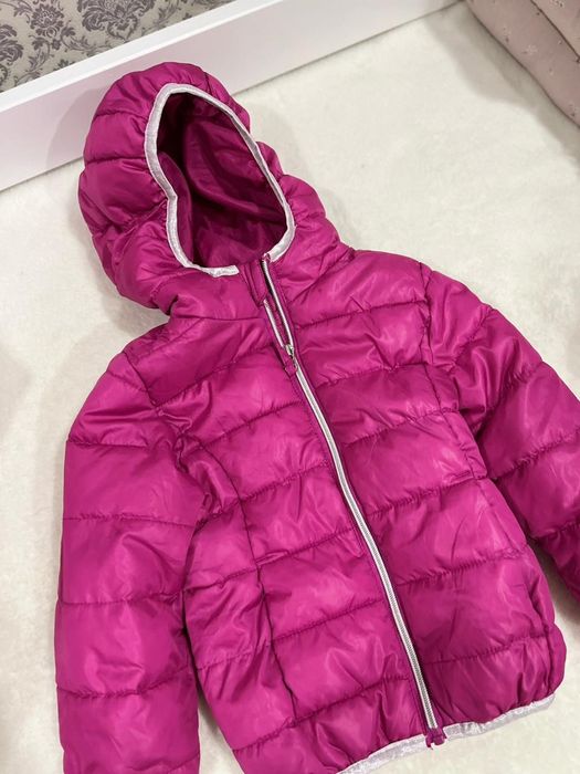 Продам детскую куртку