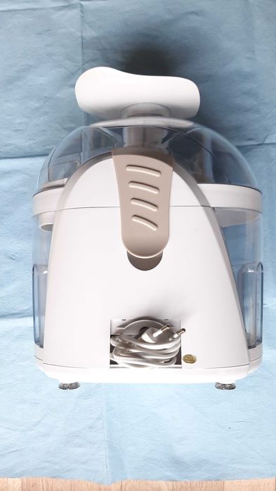 Storcator fructe Alpina Switzerland,400w,2 viteze,alb,utilizat,China