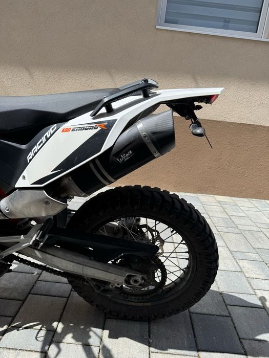 Vând KTM 690 Enduro R