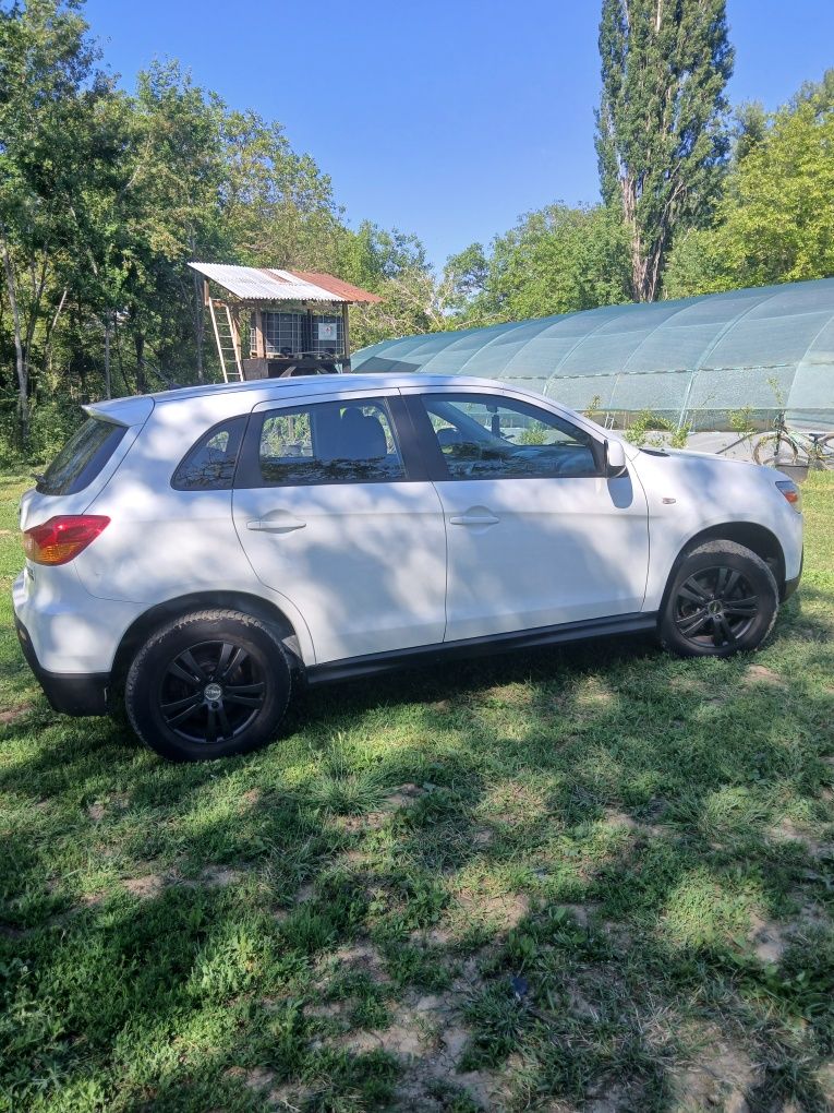 Mitsubishi ASX 1.8D 2012