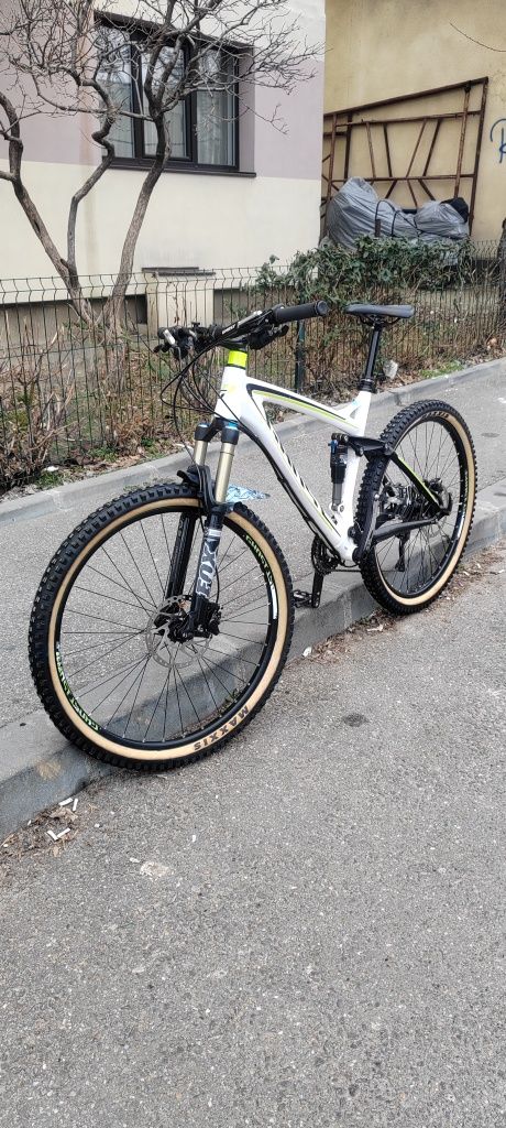 Bicicleta MTB Full Suspension - Ghost E35 AMR