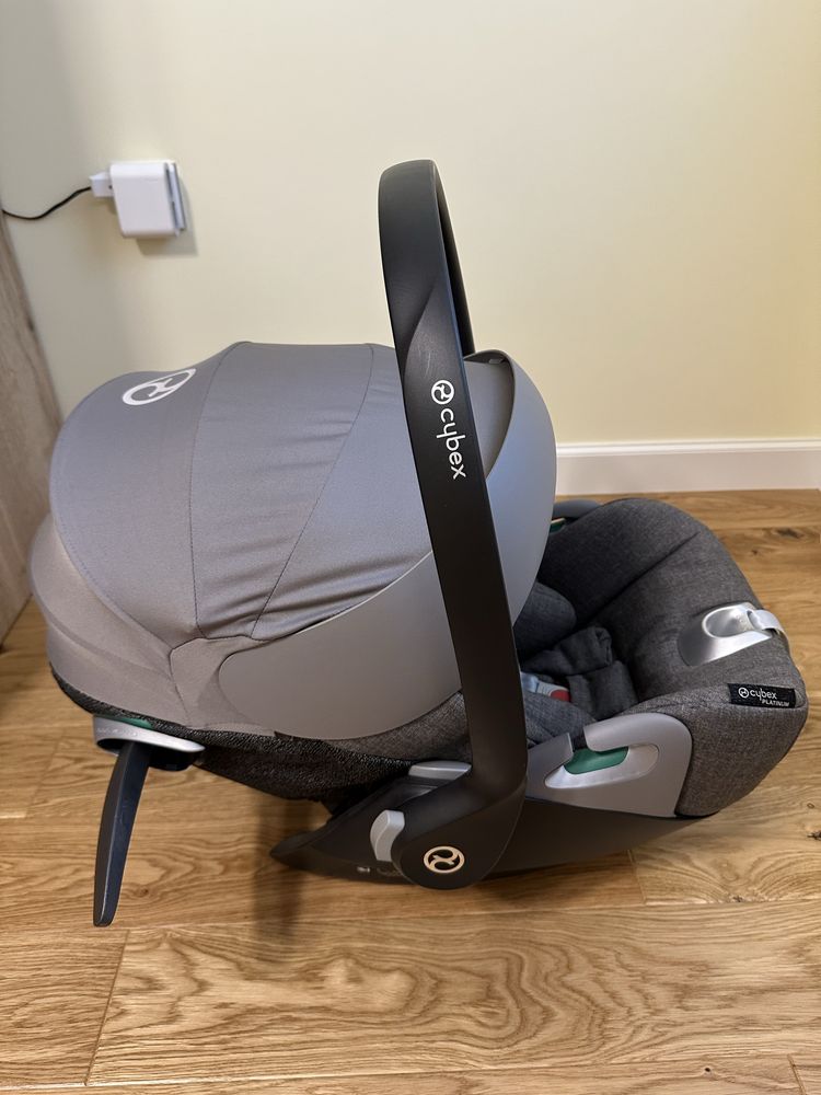 Продавам детско столче за кола Cybex CLOUD Z2+ летен калъф