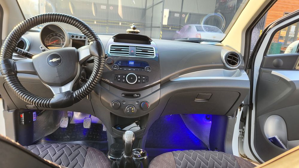 Spark 3 pozaitsiya 2014 yil