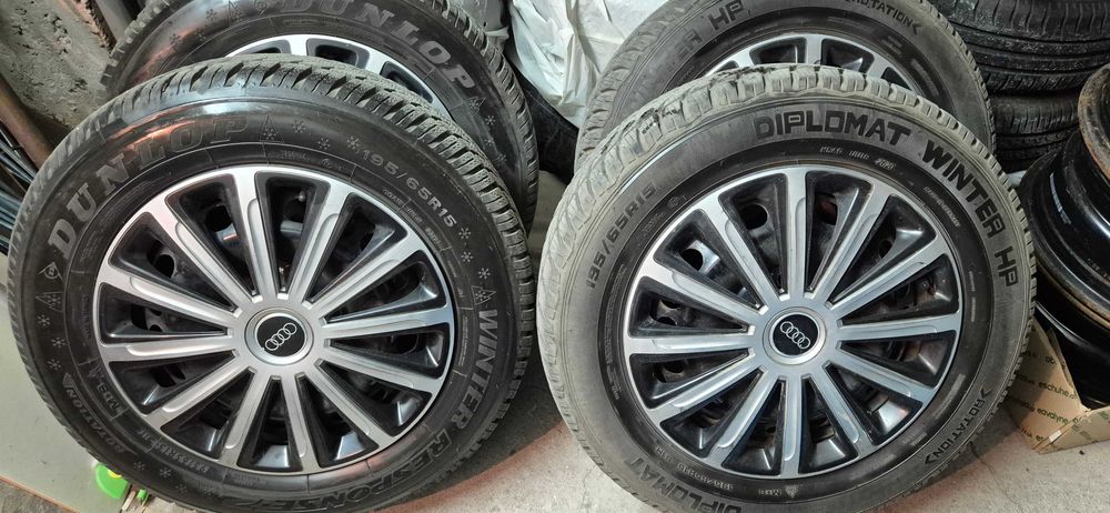 Зимни гуми 4 броя  с железни джанти audi в добро състояние.195/65/15