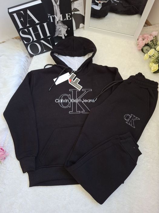 CalvinKlein ватиран екип