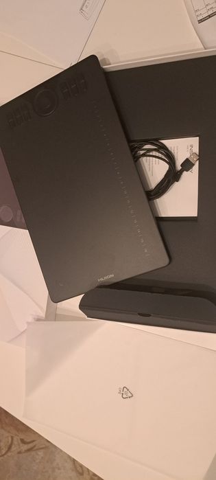 Noua Tableta Grafica Huion HS610