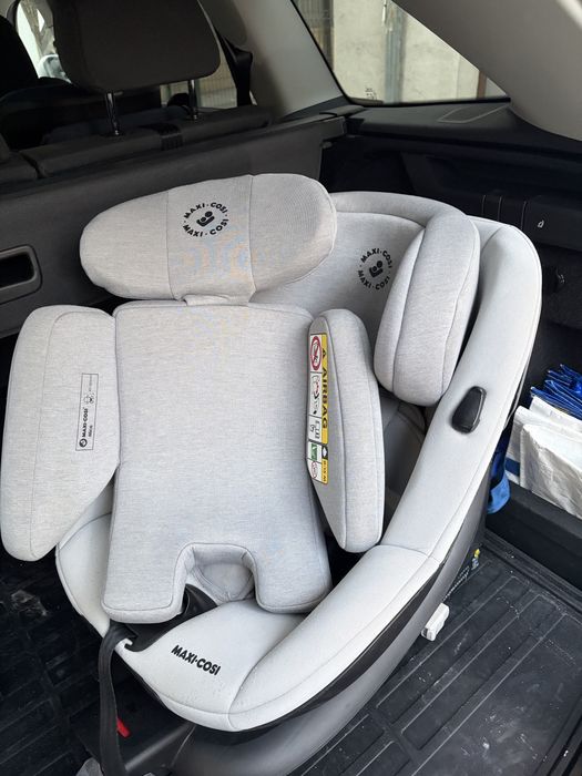 Maxi Cosi Mica – въртящо столче за кола (i-Size, 0–18 кг)