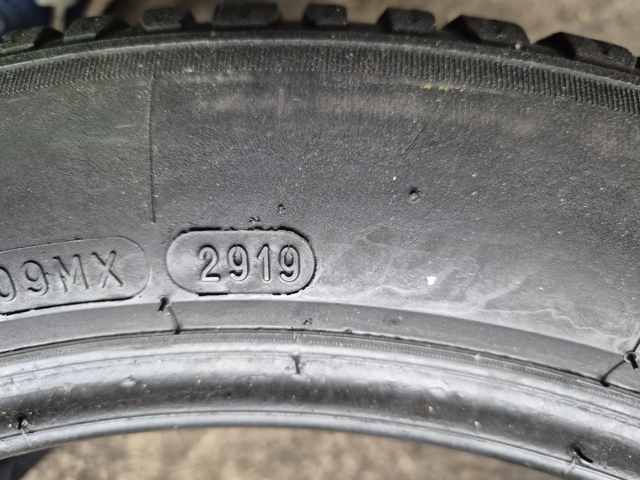 225 50 17 Anvelope de iarnă BfGoodrich Dot 29.19