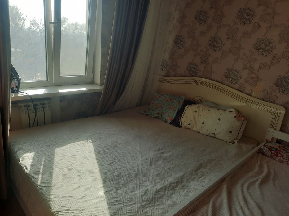 Двух спальноя кровать