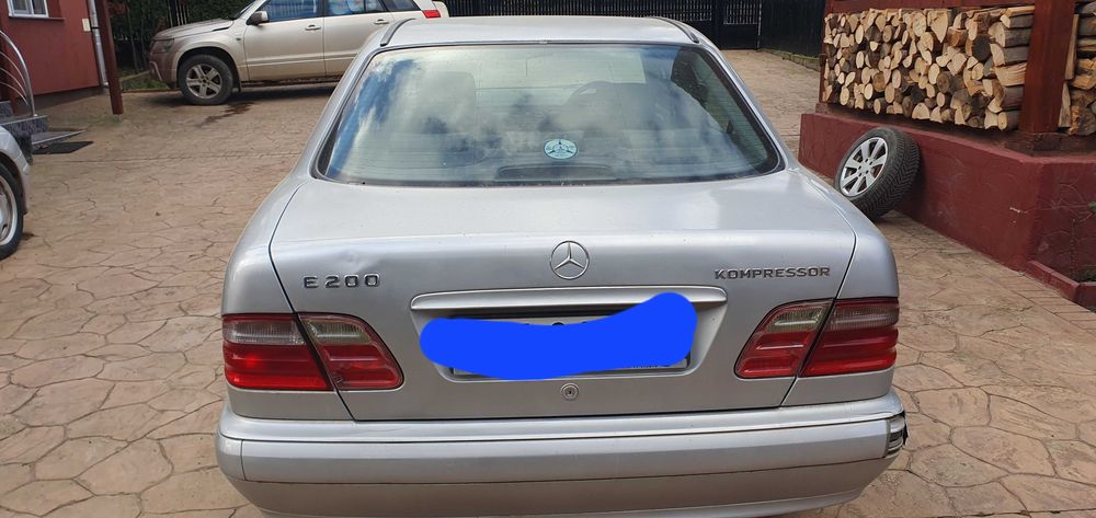 Mercedes Benz E200 2002 w210 2 l benzina kompressor pentru dezmembrări
