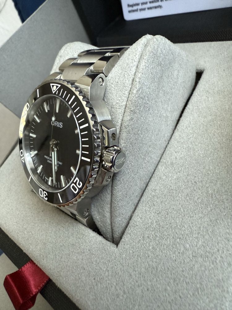 Oris Aquis 43.5MM