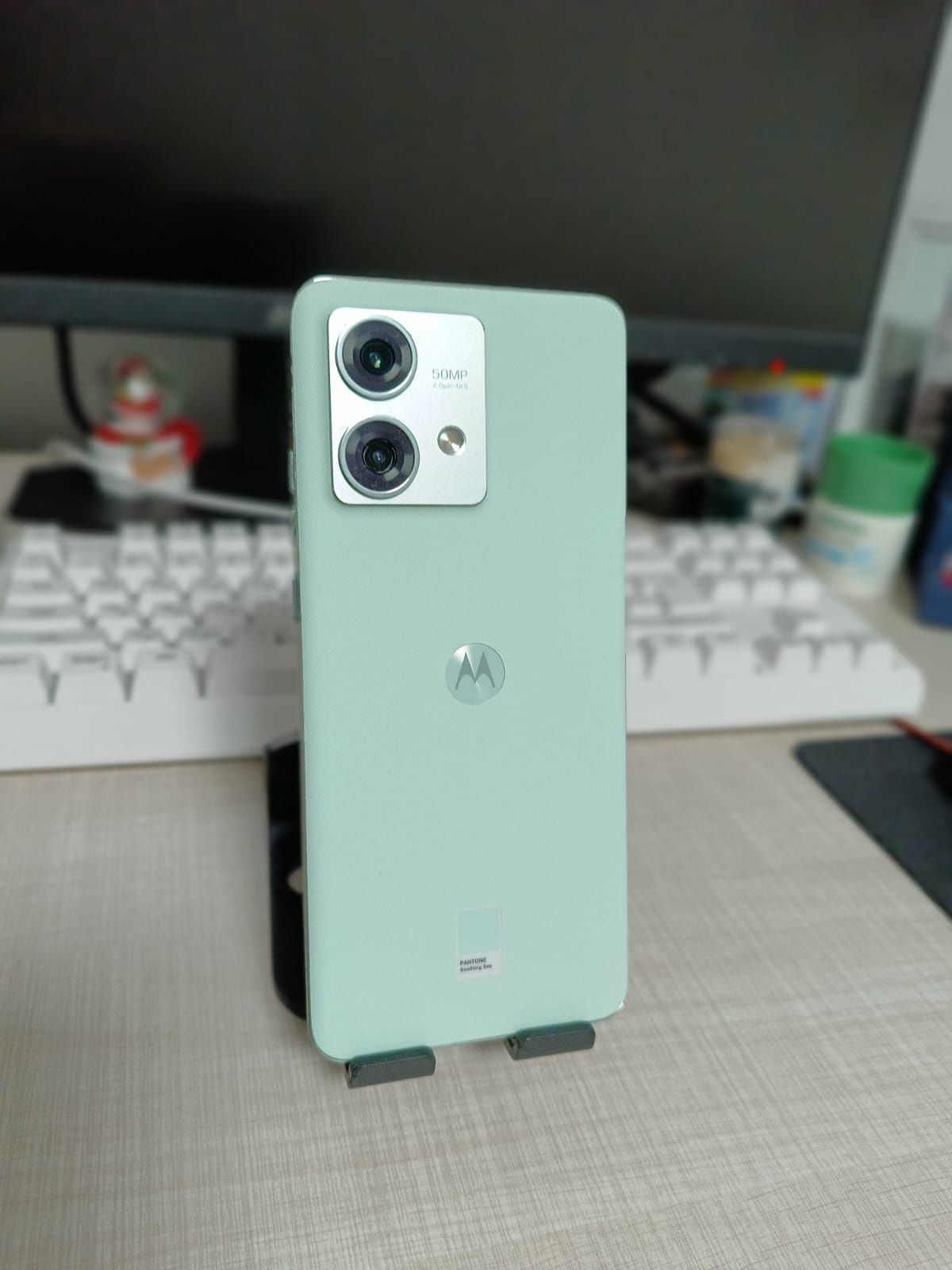 Motorola Edge 40 Neo 5G Без забележки