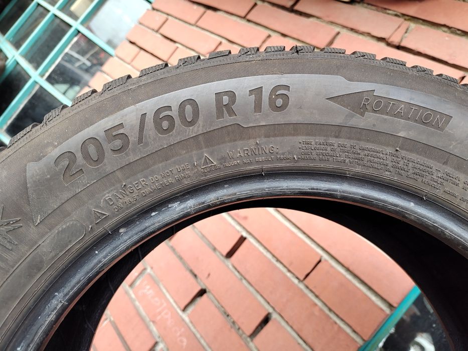 Продавам 4 зимни гуми 205/60/16 Michelin