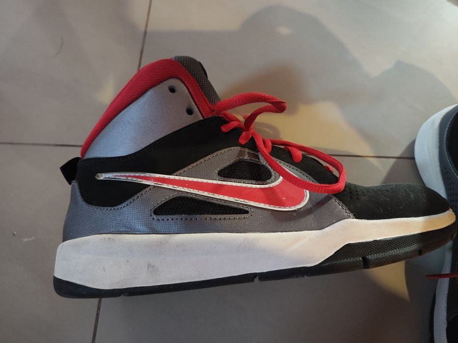 Баскетболни обувки Nike 38.5