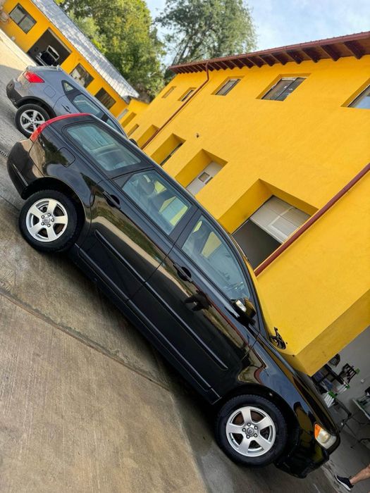 Vând  Volvo V 50