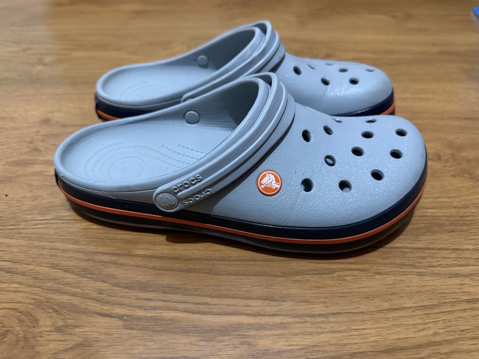 Slapi Crocs marimea 9 sau 42- 27 cm interior