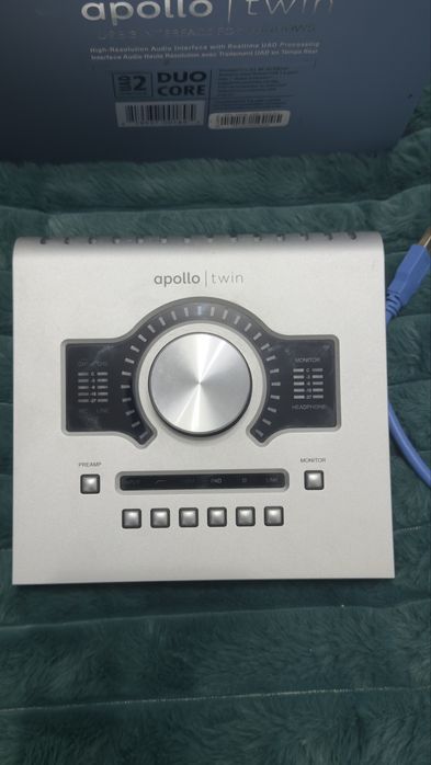 Universal Audio Apollo Twin USB 3 for Windows