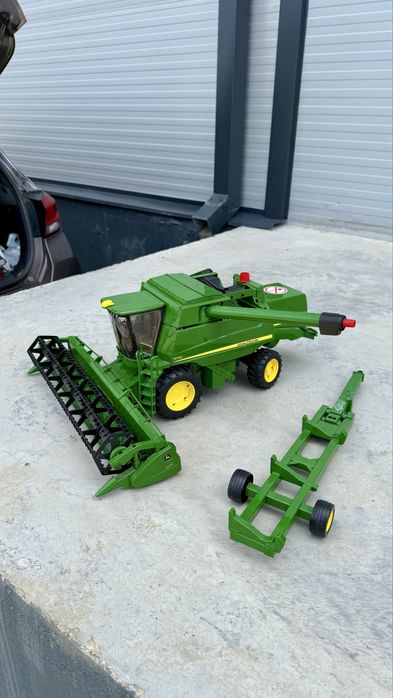 Vand Combina Jucarie John Deere T670i