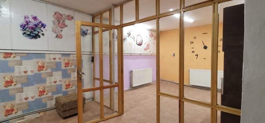 Дава се под наем Етаж от къща в Свищов - 50 кв.м за 127.5 € - Снимка #8