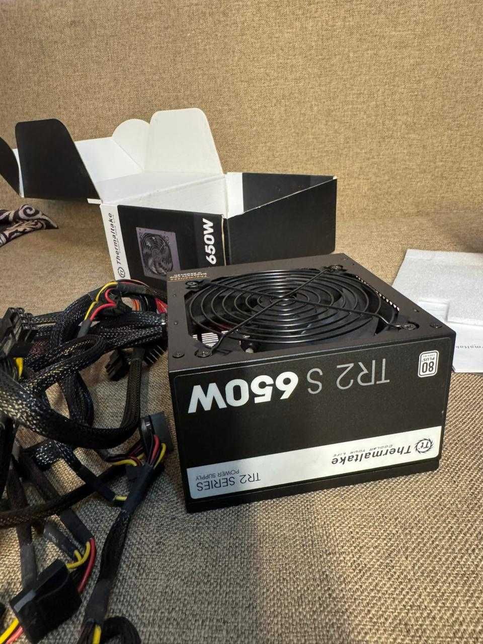 Блок Питания Thermaltake TR2 S 650W