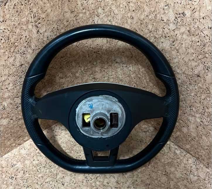 Volan Mercedes W204 W212 W207 W218 AMG