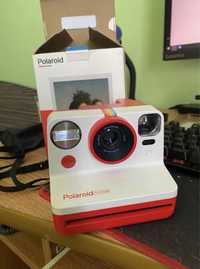 polaroid now autofocus i-type instant camera.
