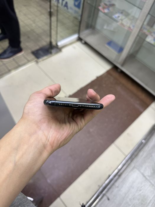 iphone 11 Pro max 64Gb
