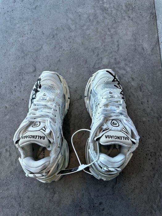 Обувки BALENCIAGA Runner Unisex