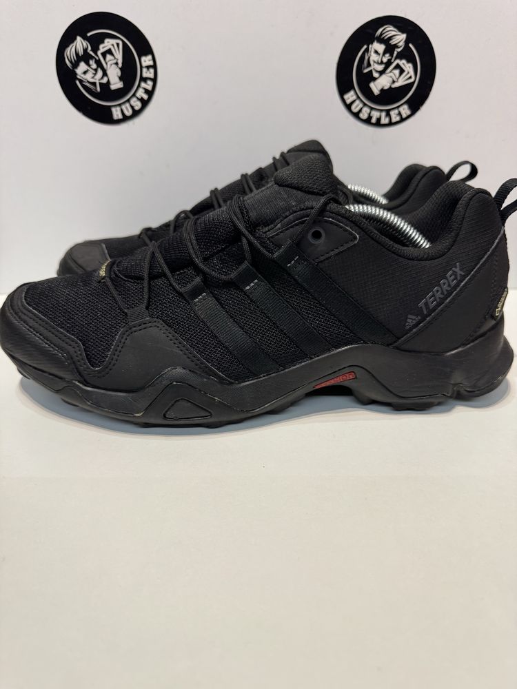 Маратонки ADIDAS TERREX GORE-TEX .Номер 44.5