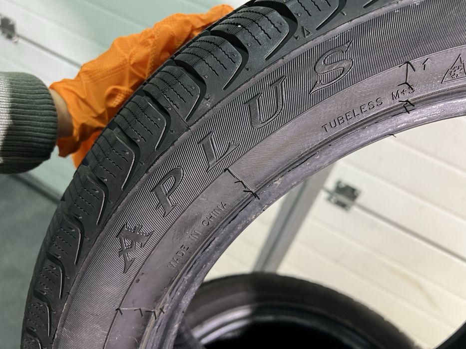 Anvelope Iarna APULUS 235/45R17 Dot 2024