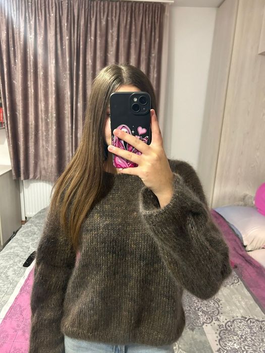 Pulover  handmade femei